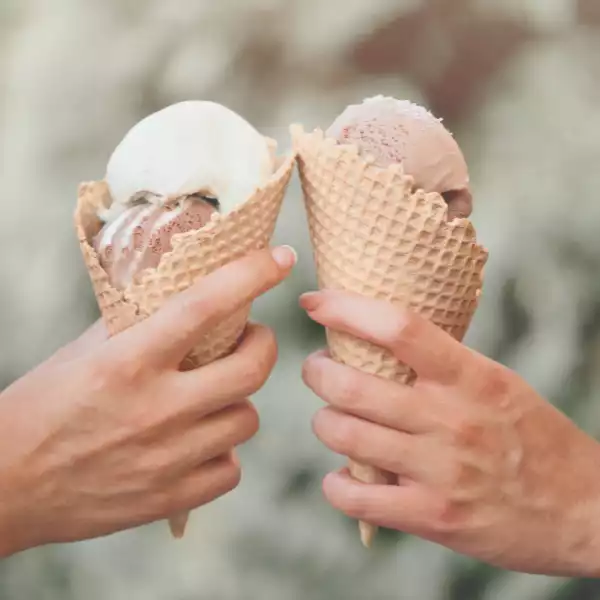 Urlaub in Finnland Eiscreme