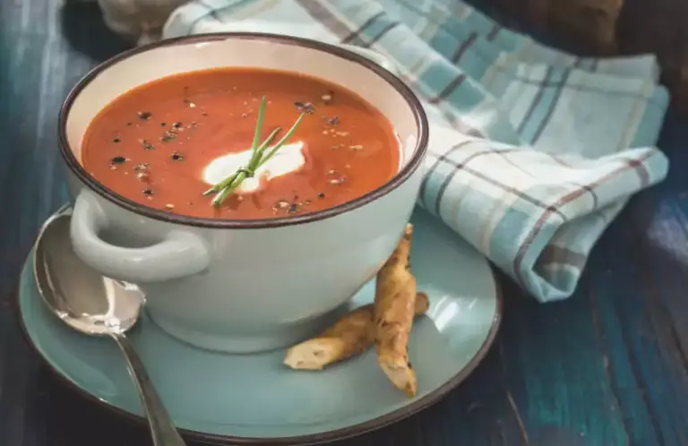 Tomatensuppe aus dem Ofen
