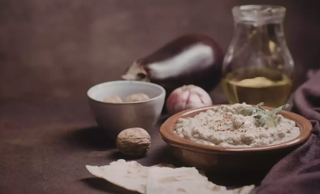 Auberginen-Knoblauch-Dip