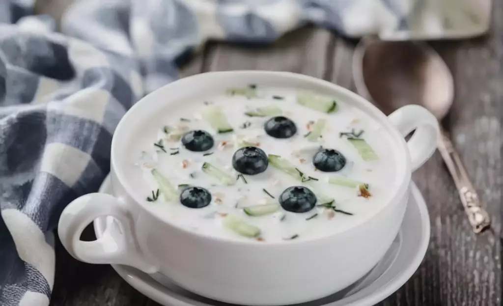 Gurken-Joghurt-Suppe